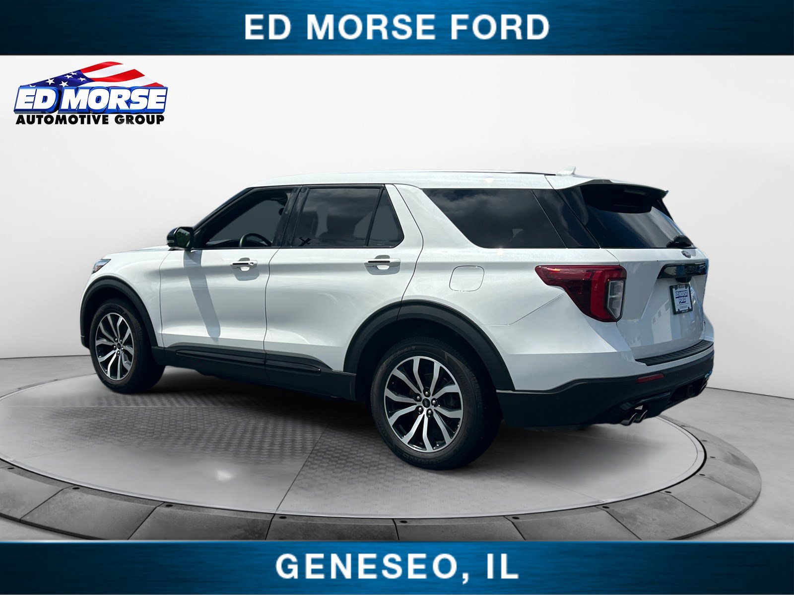 2021 Ford Explorer ST photo 3