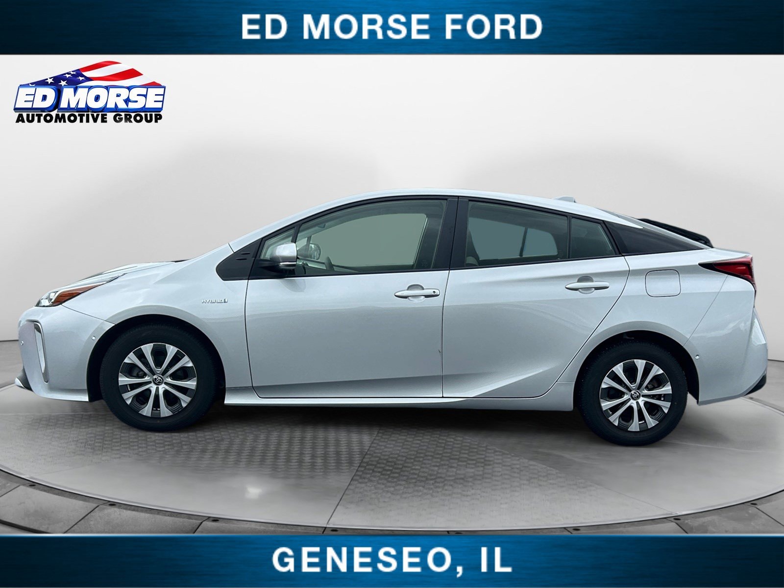 Used 2022 Toyota Prius LE with VIN JTDL9MFU9N3033542 for sale in Geneseo, IL