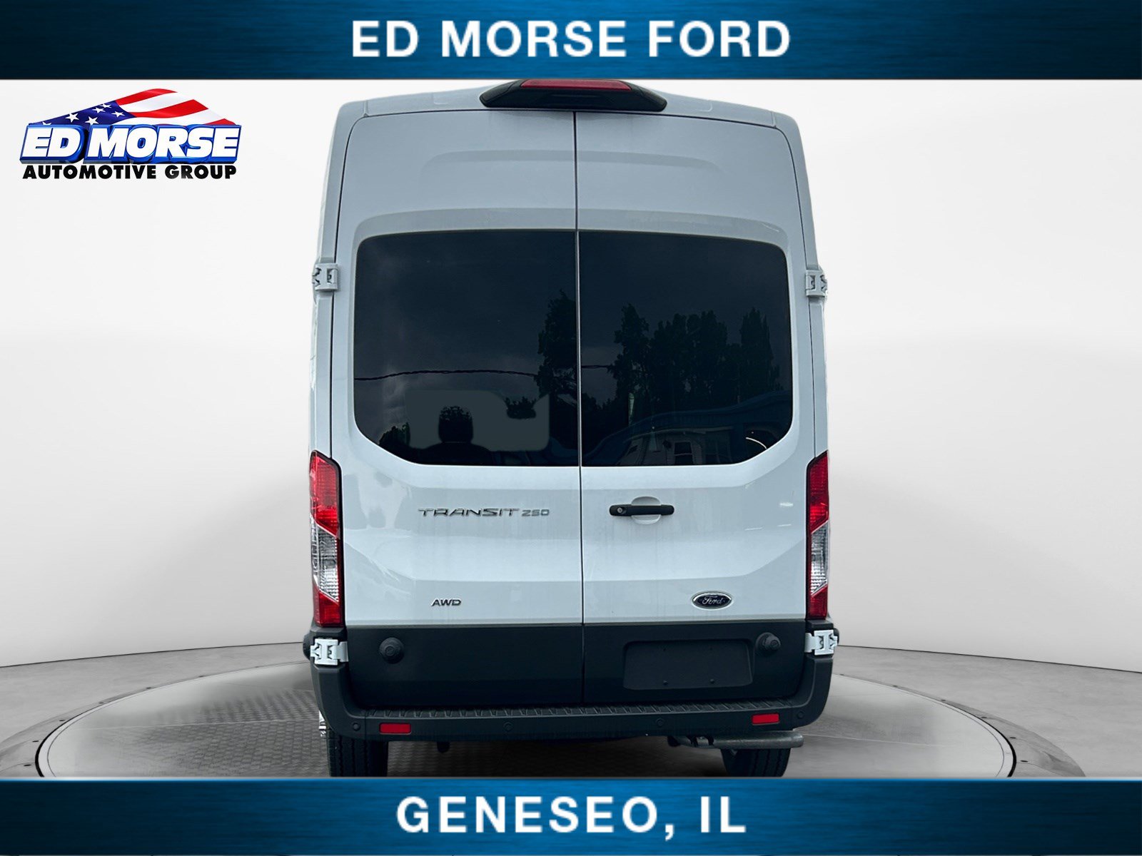 2024 Ford Transit photo 3