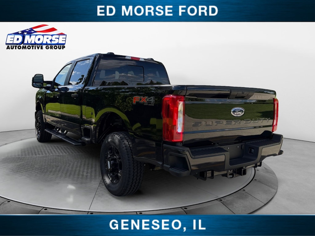 New 2026 Ford F-250 Truck Crew Cab