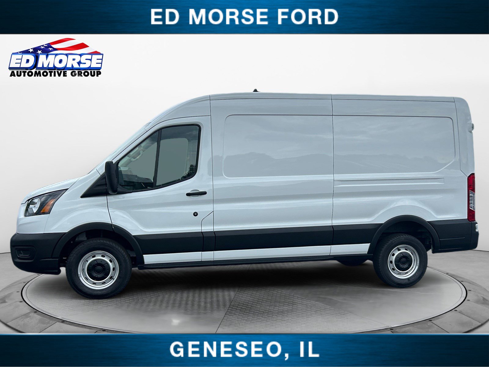 2025 Ford Transit photo 2