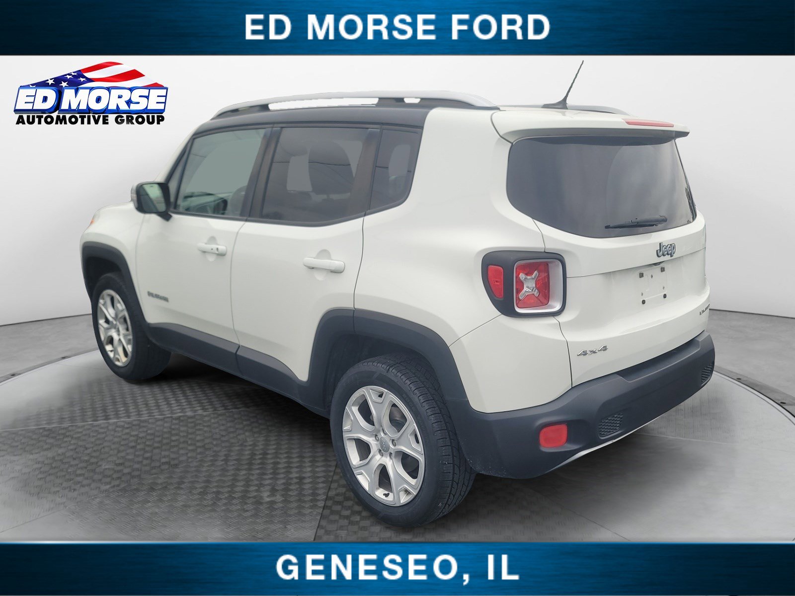 2017 Jeep Renegade Limited photo 3