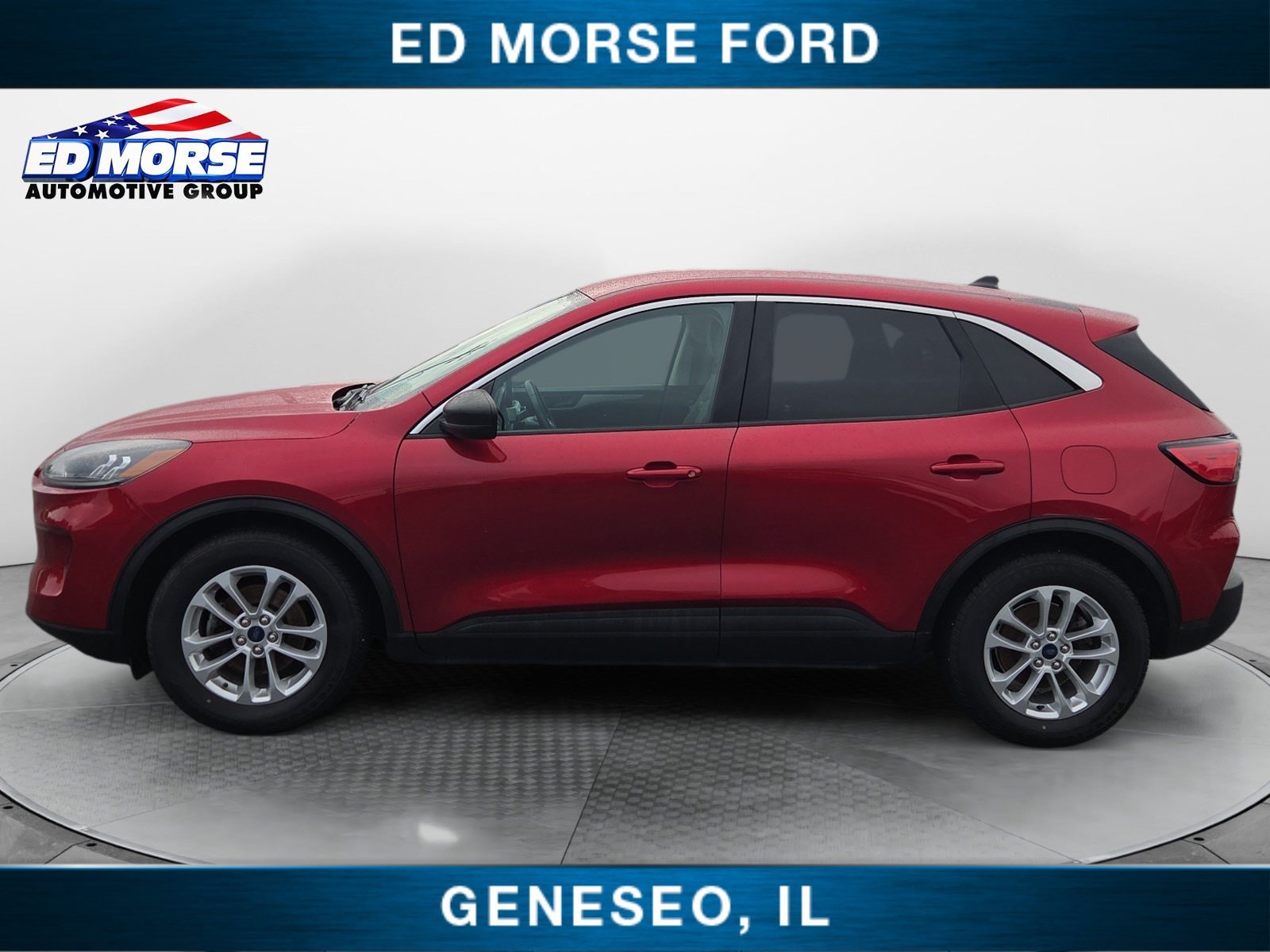 Used 2022 Ford Escape SE with VIN 1FMCU0G61NUA89486 for sale in Geneseo, IL