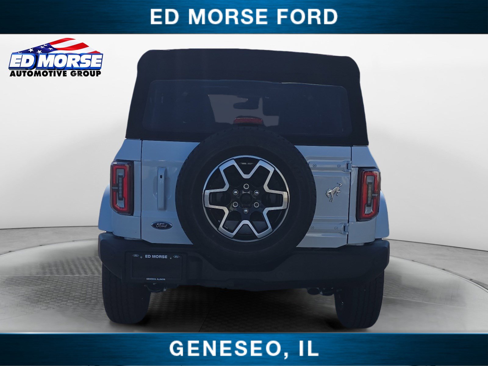 2024 Ford Bronco Outer Banks photo 4