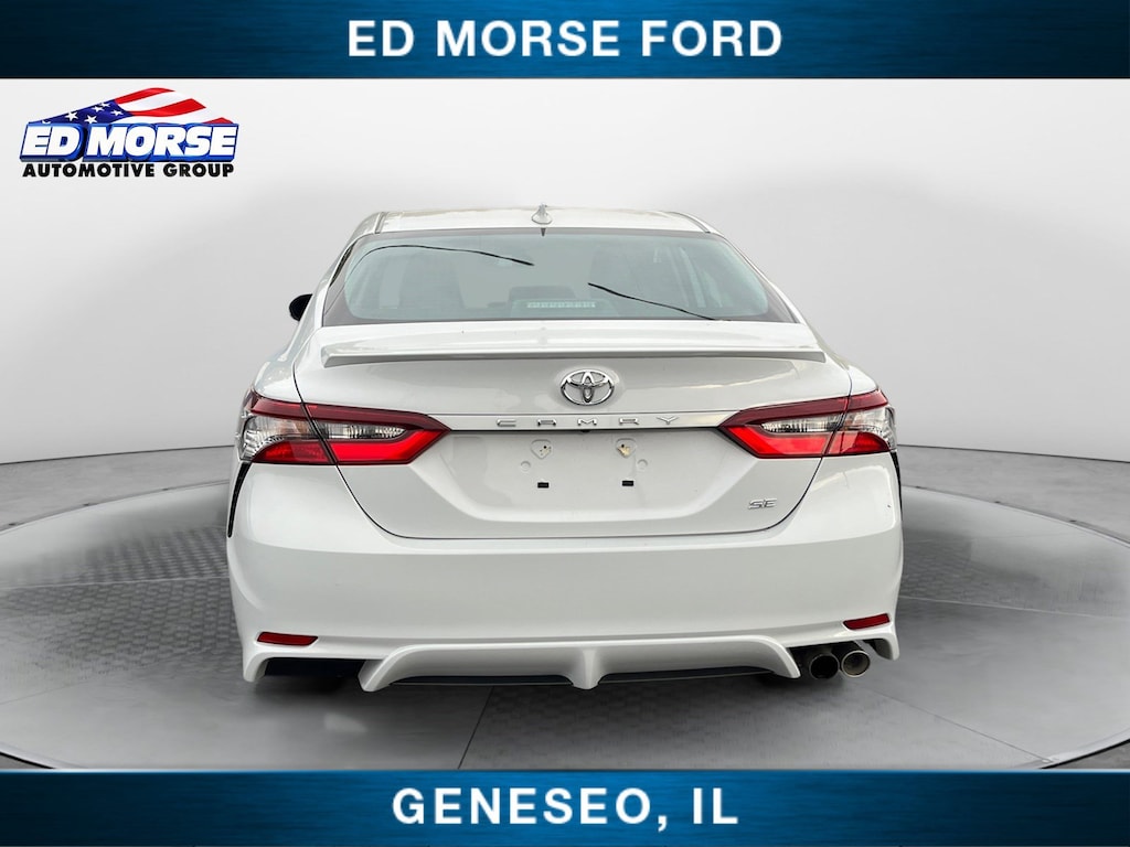 Used 2023 Toyota Camry SE SE Auto