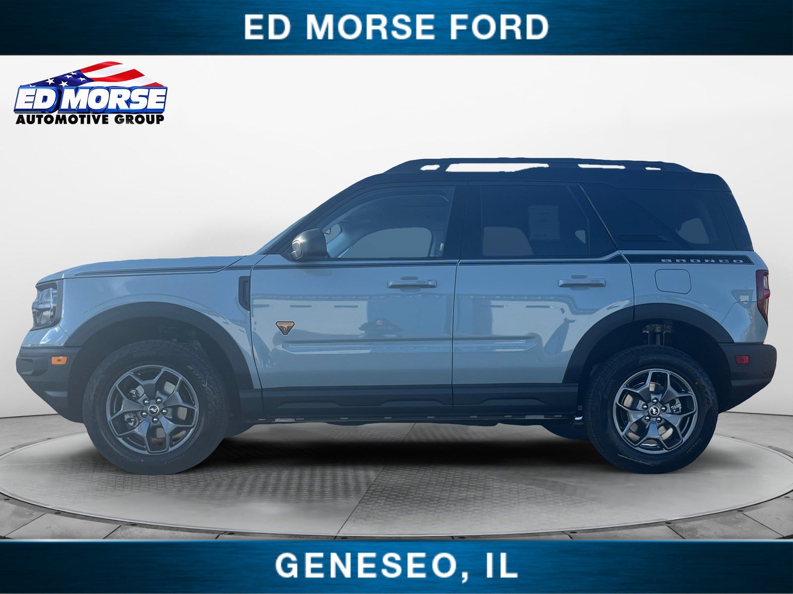 2024 Ford Bronco Sport Badlands photo 2