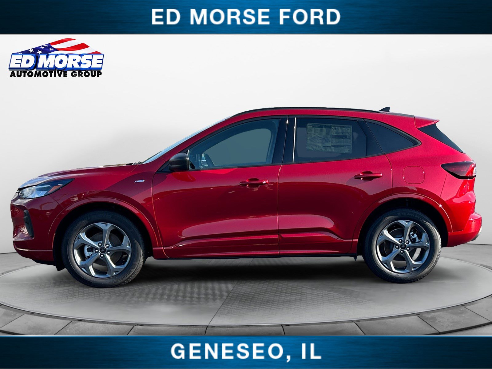 2024 Ford Escape ST-Line photo 2