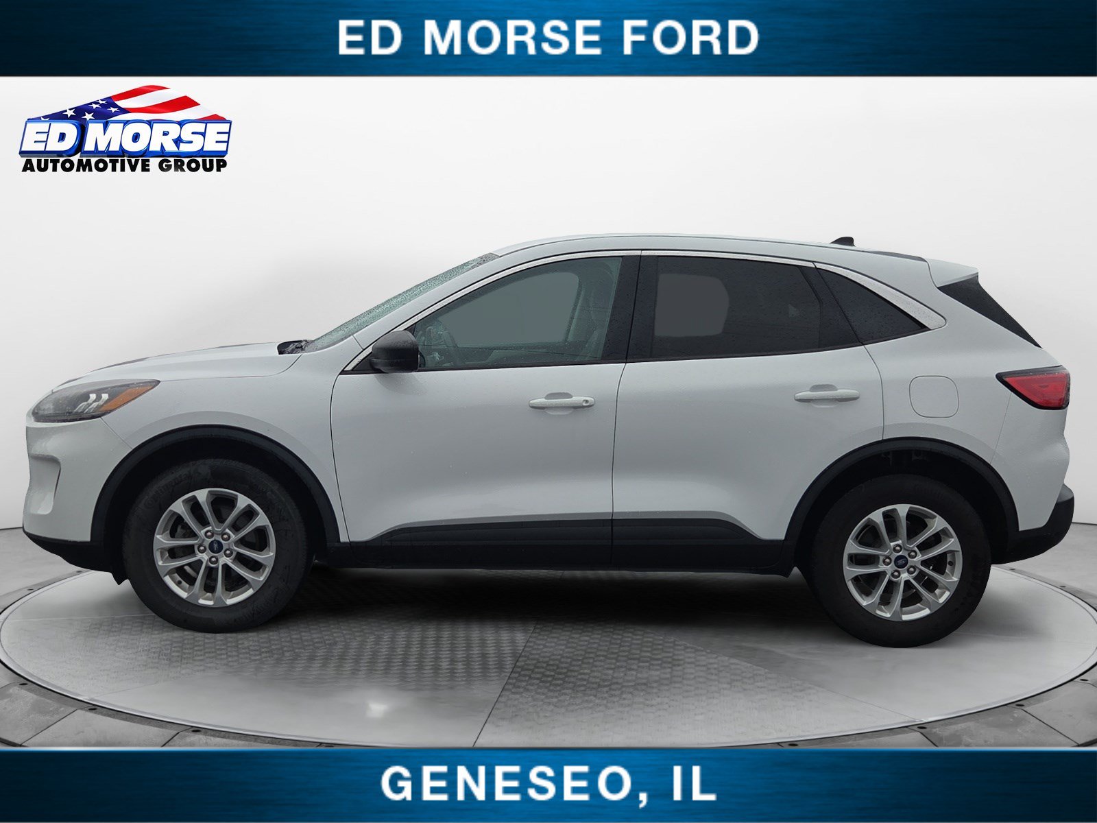 Used 2022 Ford Escape SE with VIN 1FMCU9G65NUA00040 for sale in Geneseo, IL