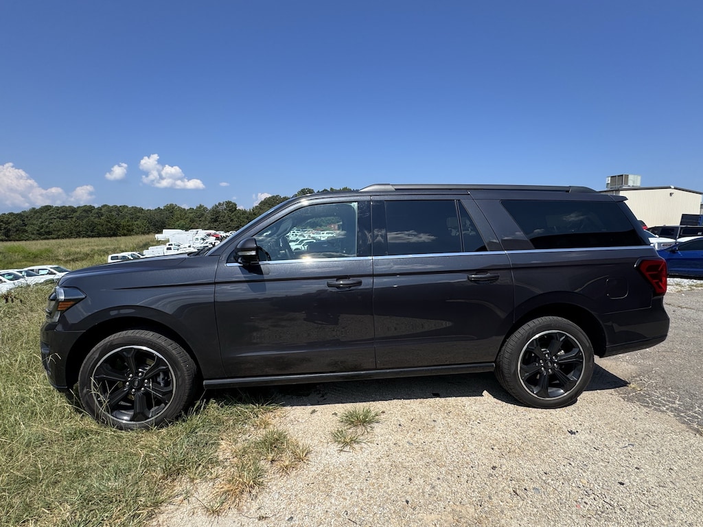 Used 2024 Ford Expedition Max Limited Limited 4x4