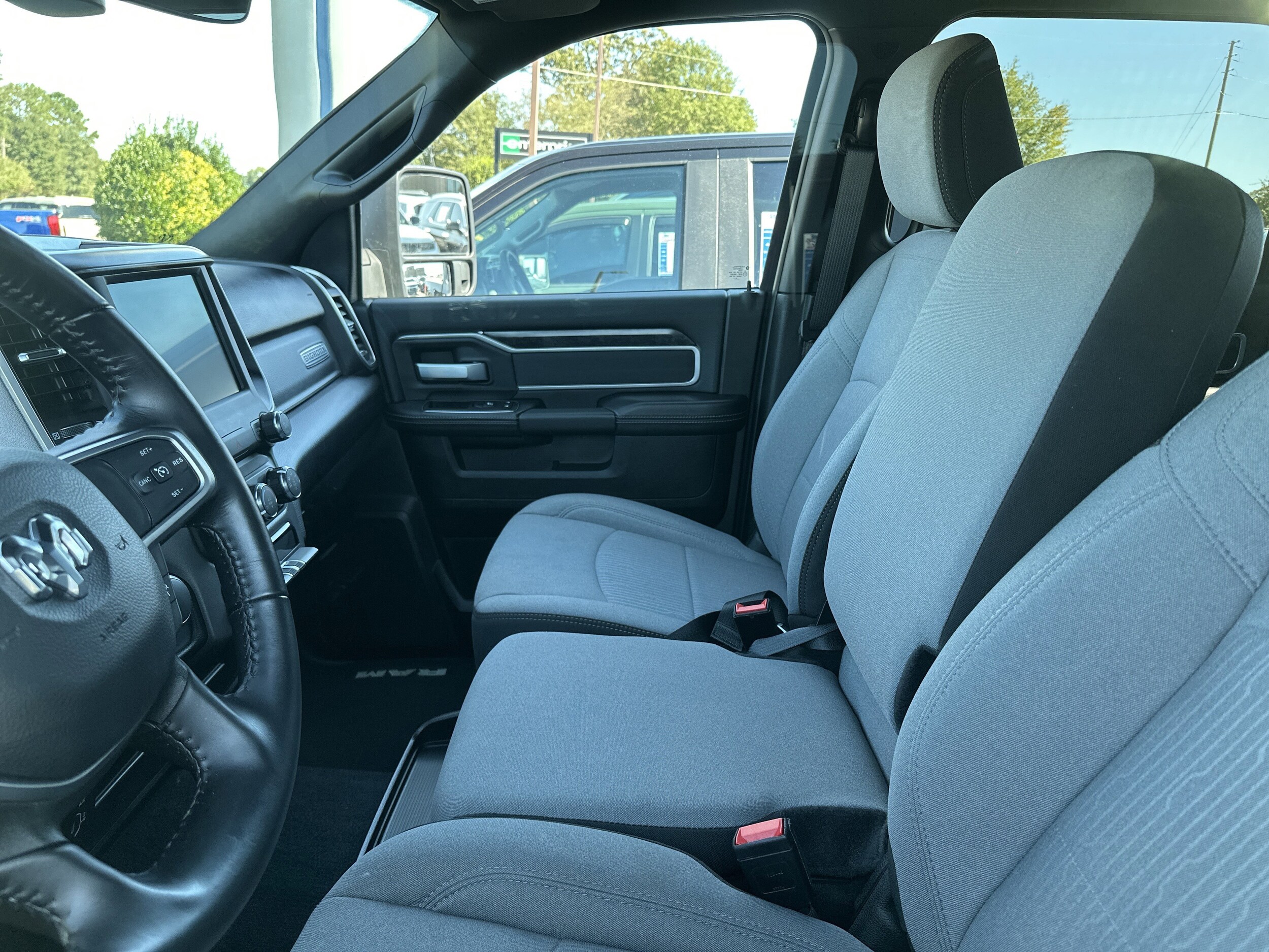 2024 Ram 2500 Big Horn photo 2