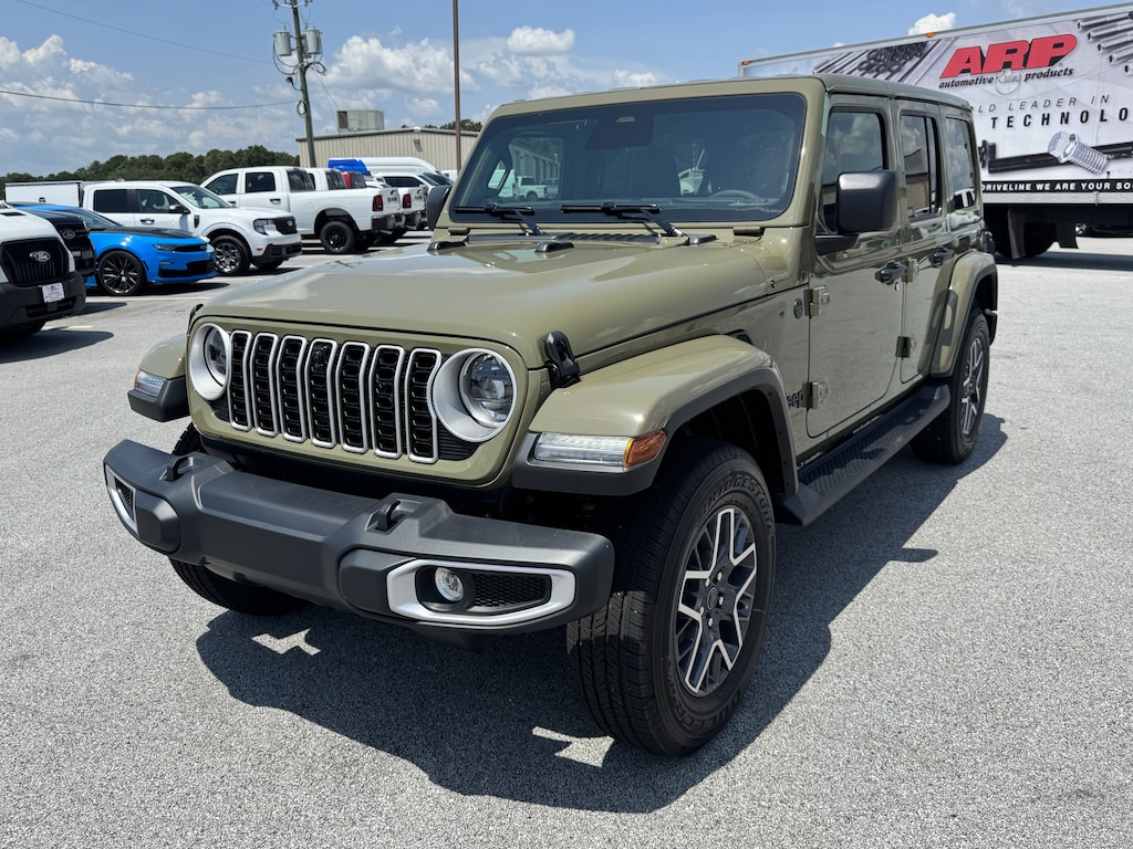 New 2026 Jeep Wrangler 4-DOOR SAHARA Sport Utility