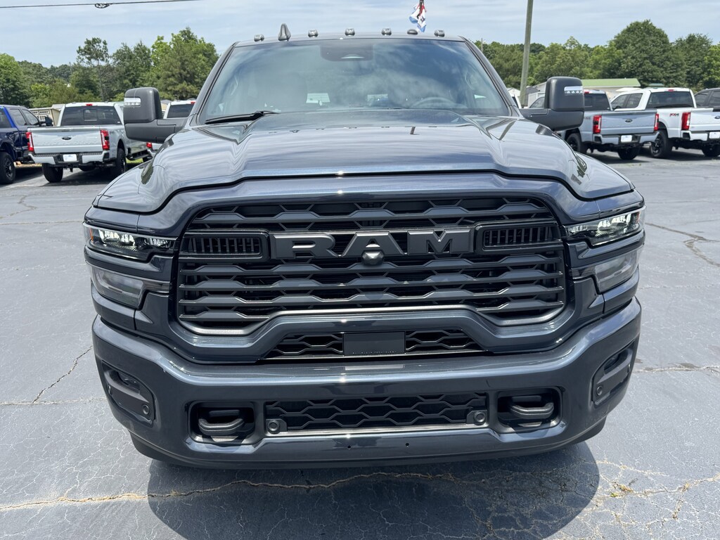 New 2026 Ram 2500 BIG HORN CREW CAB 4X4 6'4 BOX Pickup