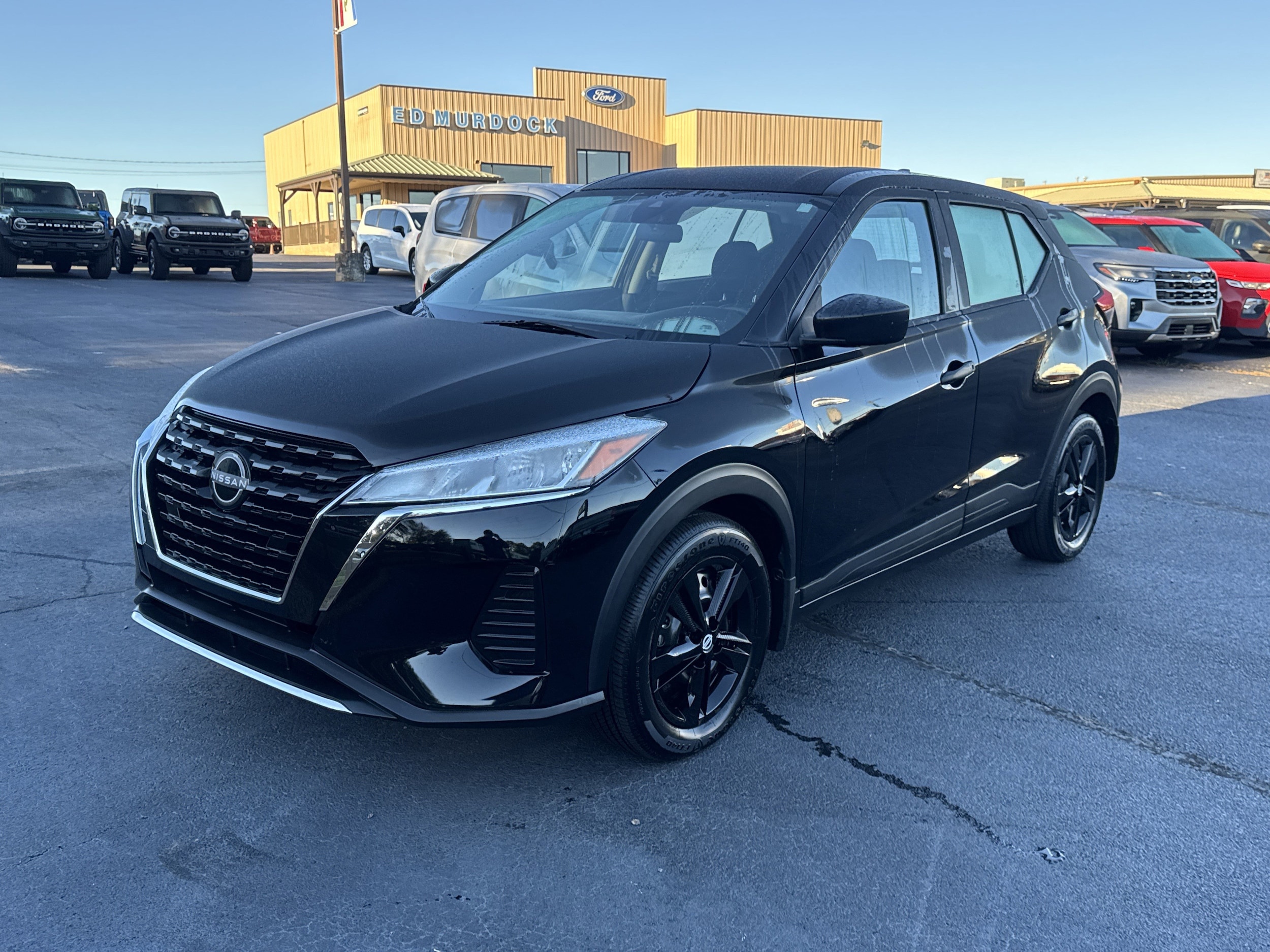 Used 2024 Nissan Kicks S with VIN 3N1CP5BV3RL531565 for sale in Lavonia, GA