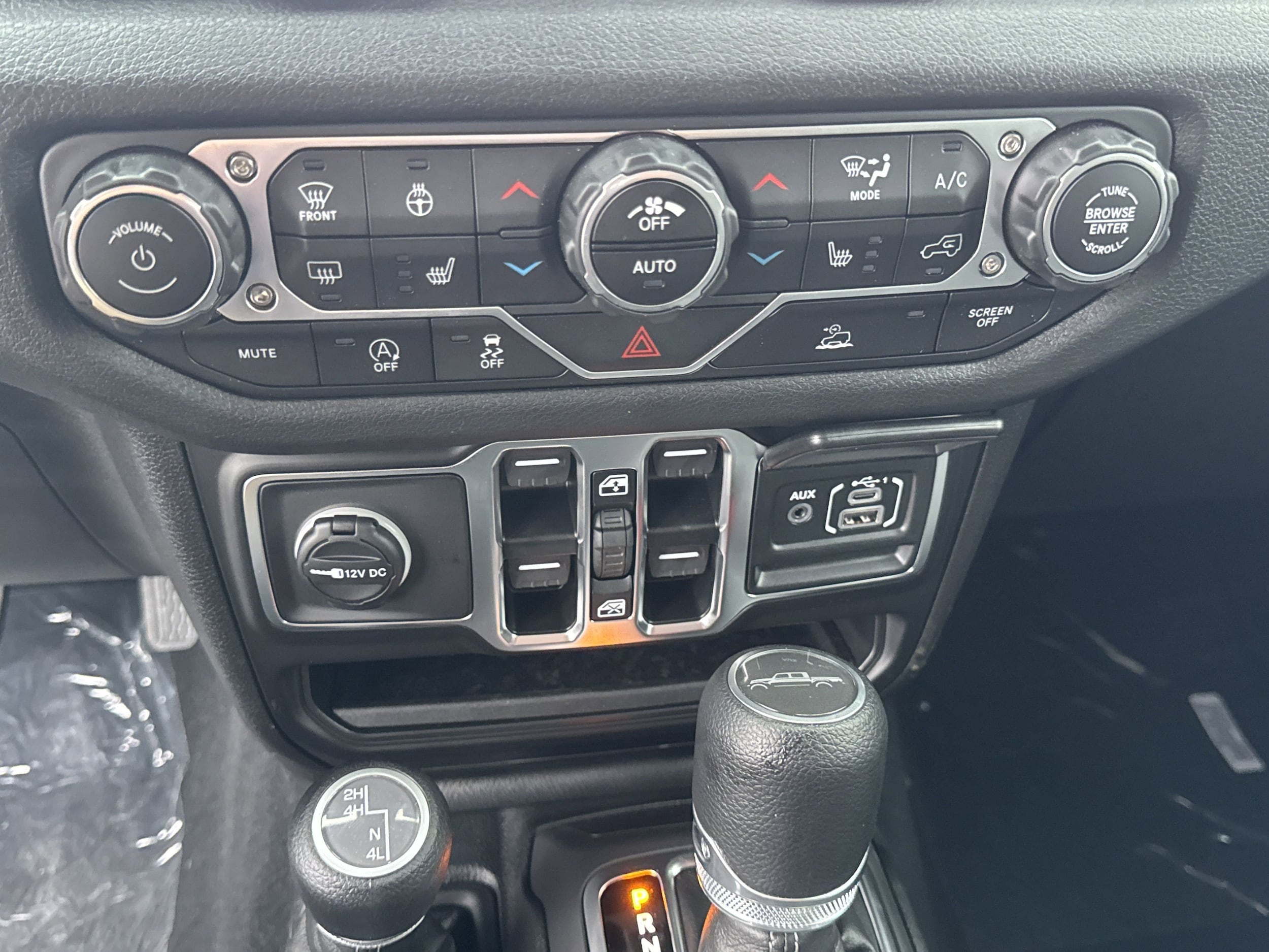 2025 Jeep Gladiator Sport S - Photo 25