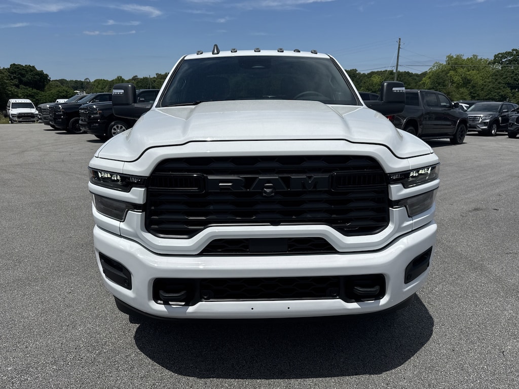 New 2026 Ram 3500 BIG HORN CREW CAB 4X4 8' BOX Pickup