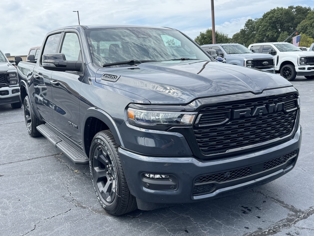 New 2026 Ram 1500 BIG HORN CREW CAB 4X4 5'7 BOX Pickup