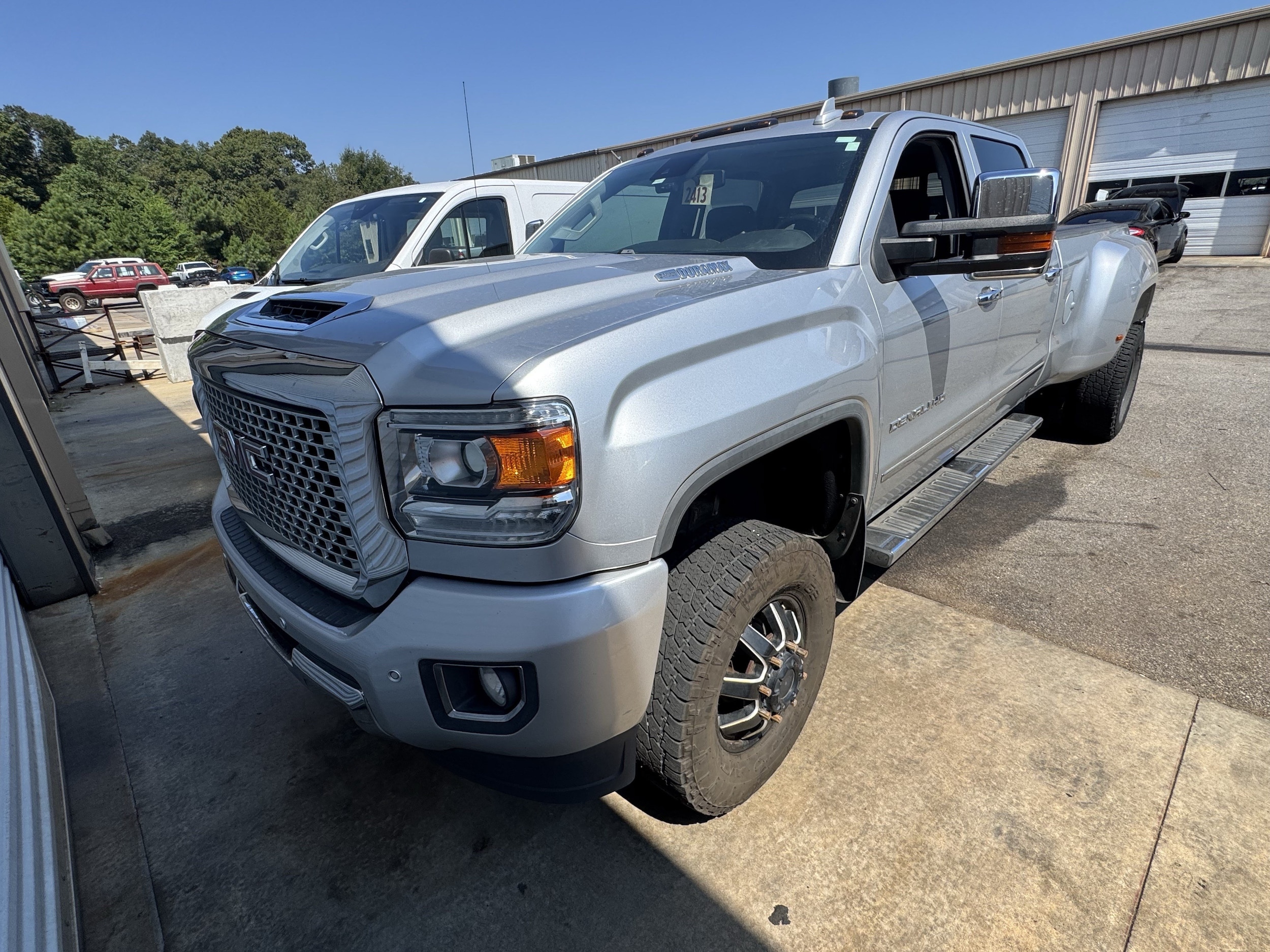 2017 GMC Sierra 3500HD Denali