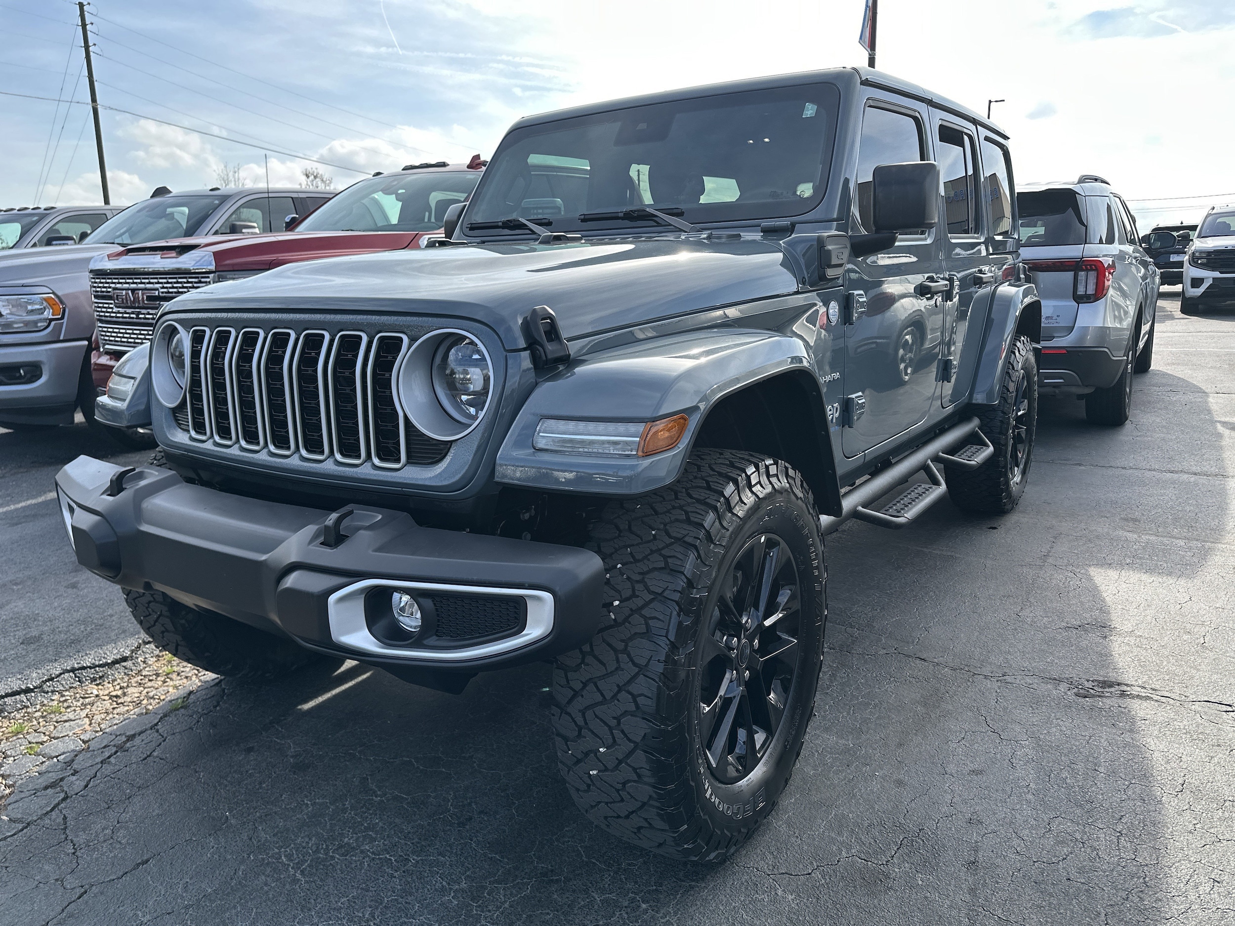 2024 Jeep Wrangler 4xe Sahara 4XE's photo