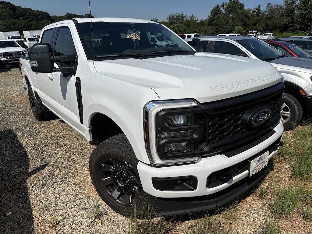 Used 2024 Ford Super Duty F-250 SRW LARIAT