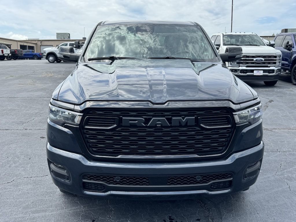 New 2026 Ram 1500 BIG HORN CREW CAB 4X4 5'7 BOX Pickup