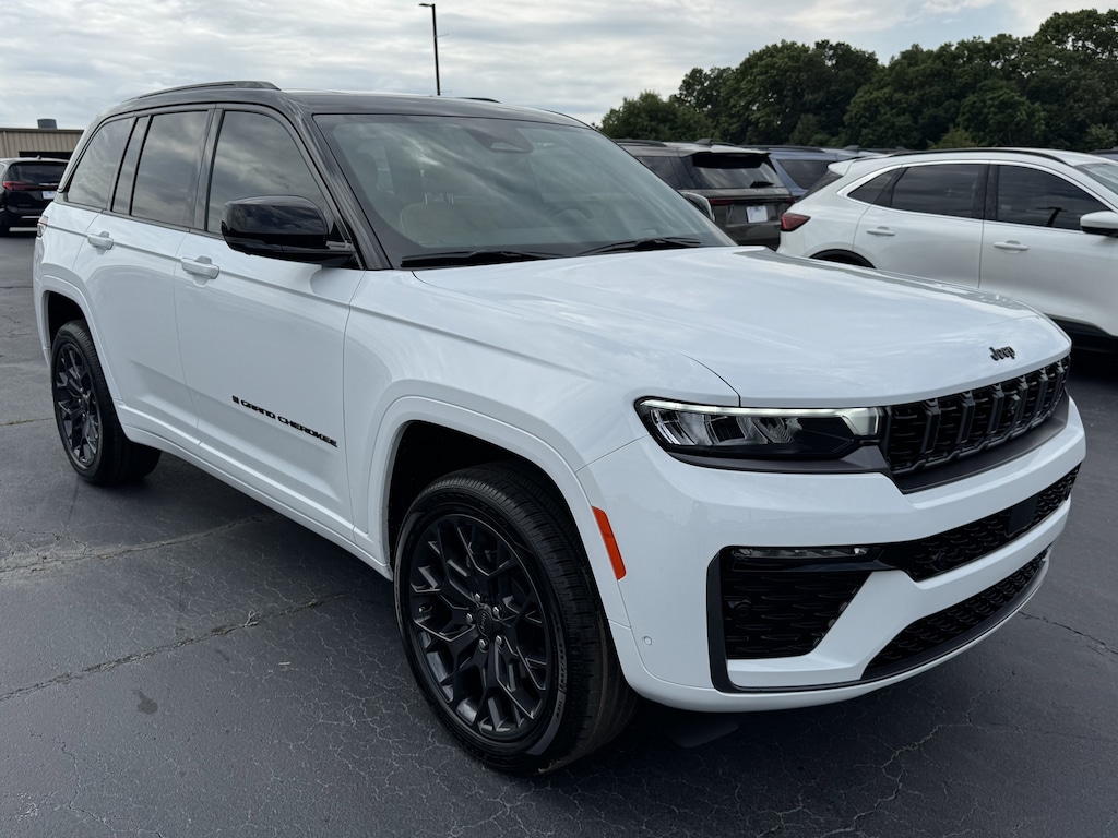 New 2026 Jeep Grand Cherokee SUMMIT 4X4 Sport Utility