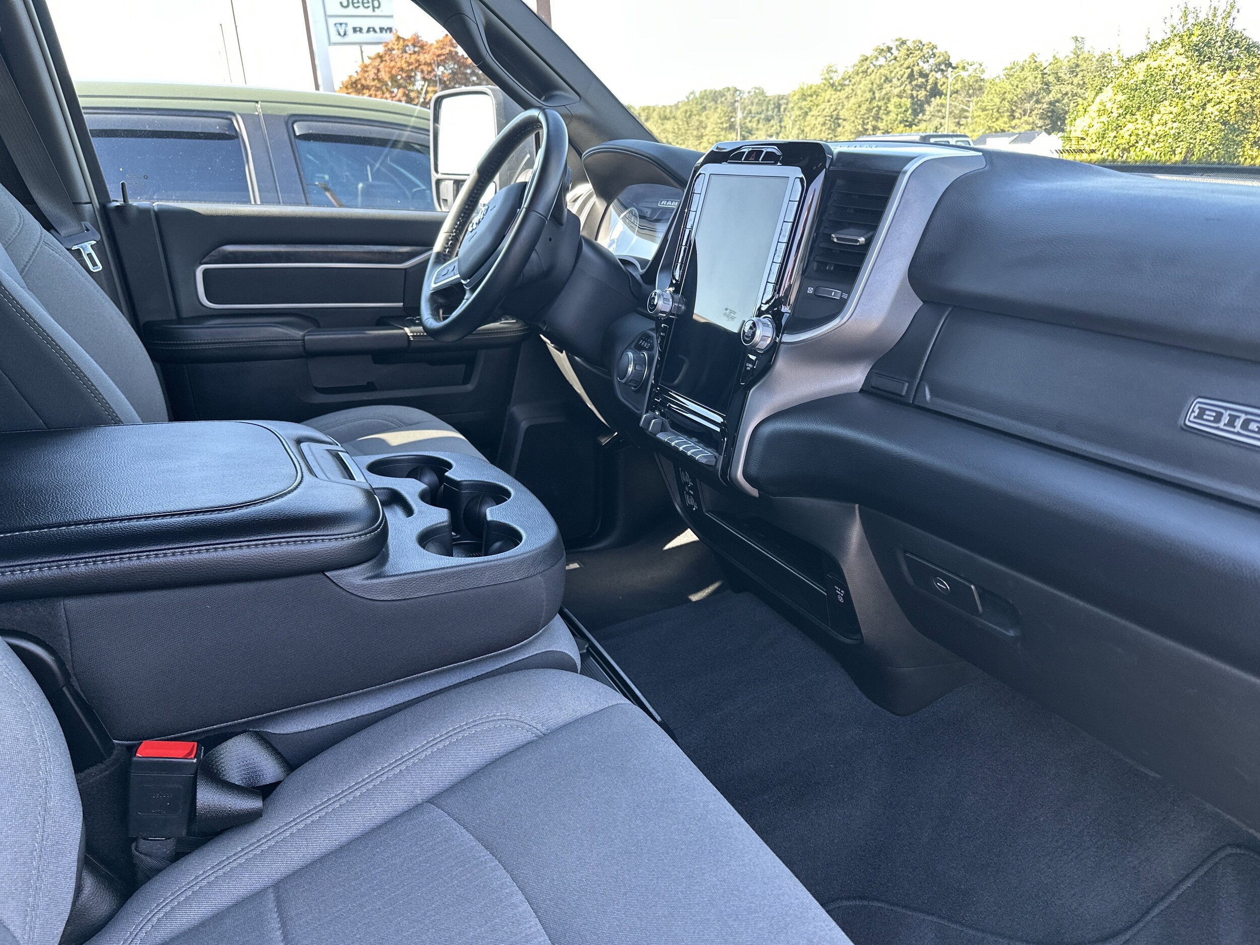 2024 Ram 2500 Big Horn photo 3
