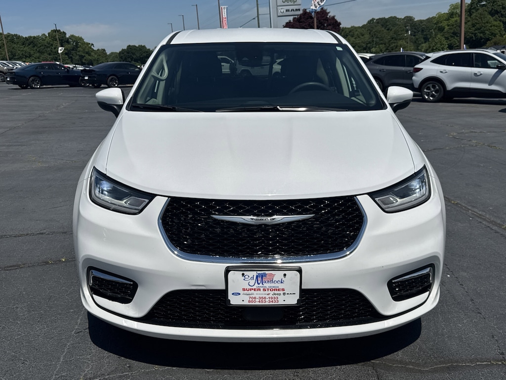 Used 2023 Chrysler Pacifica Touring L Touring L FWD
