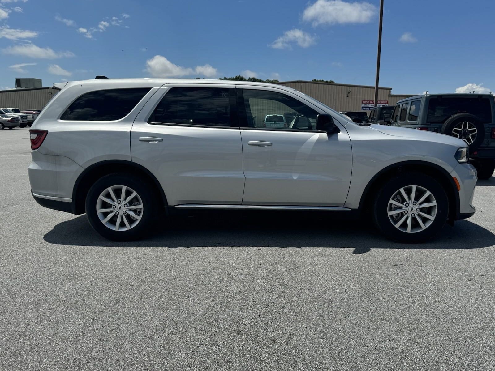 2023 Dodge Durango Special Service photo 2