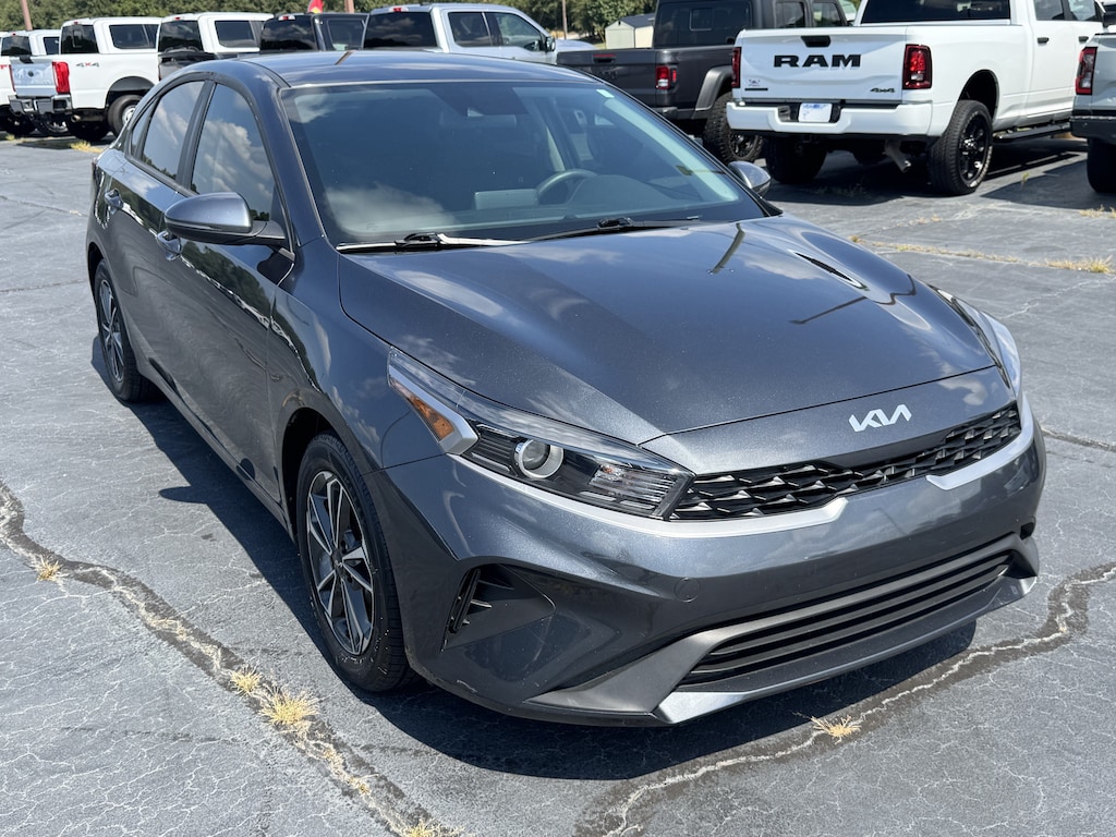 Used 2024 Kia Forte LXS LXS IVT