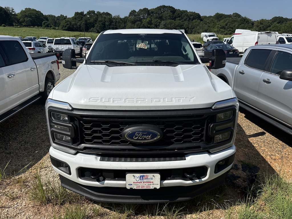 Used 2024 Ford Super Duty F-250 SRW LARIAT