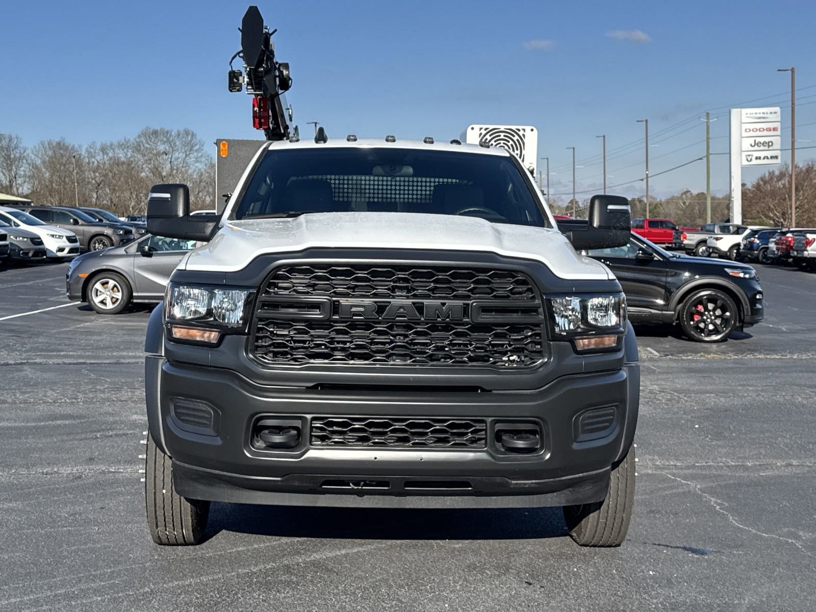 2024 Ram 5500 Tradesman photo 3