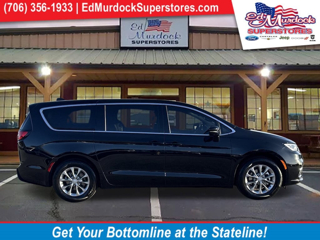 New 2026 Chrysler Pacifica LIMITED Passenger Van