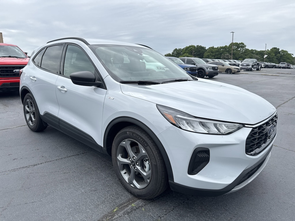 Used 2025 Ford Escape ST-Line ST-Line FWD