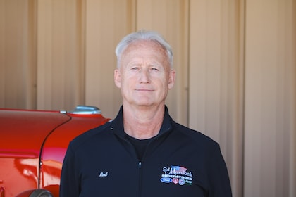 Staff member Rod Farrow from bd0a47819354