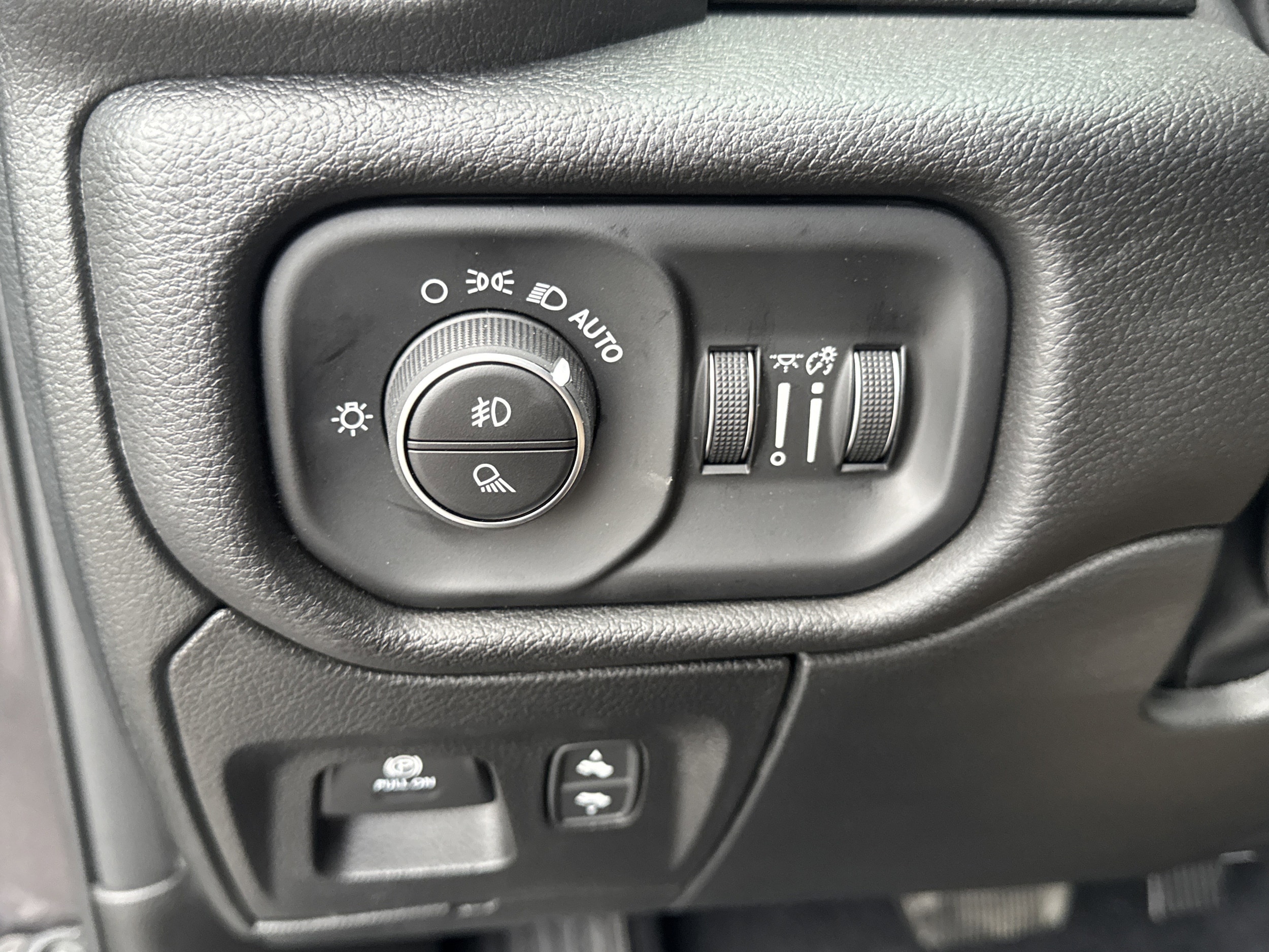 2026 RAM 1500 Big Horn/Lone Star - Photo 34