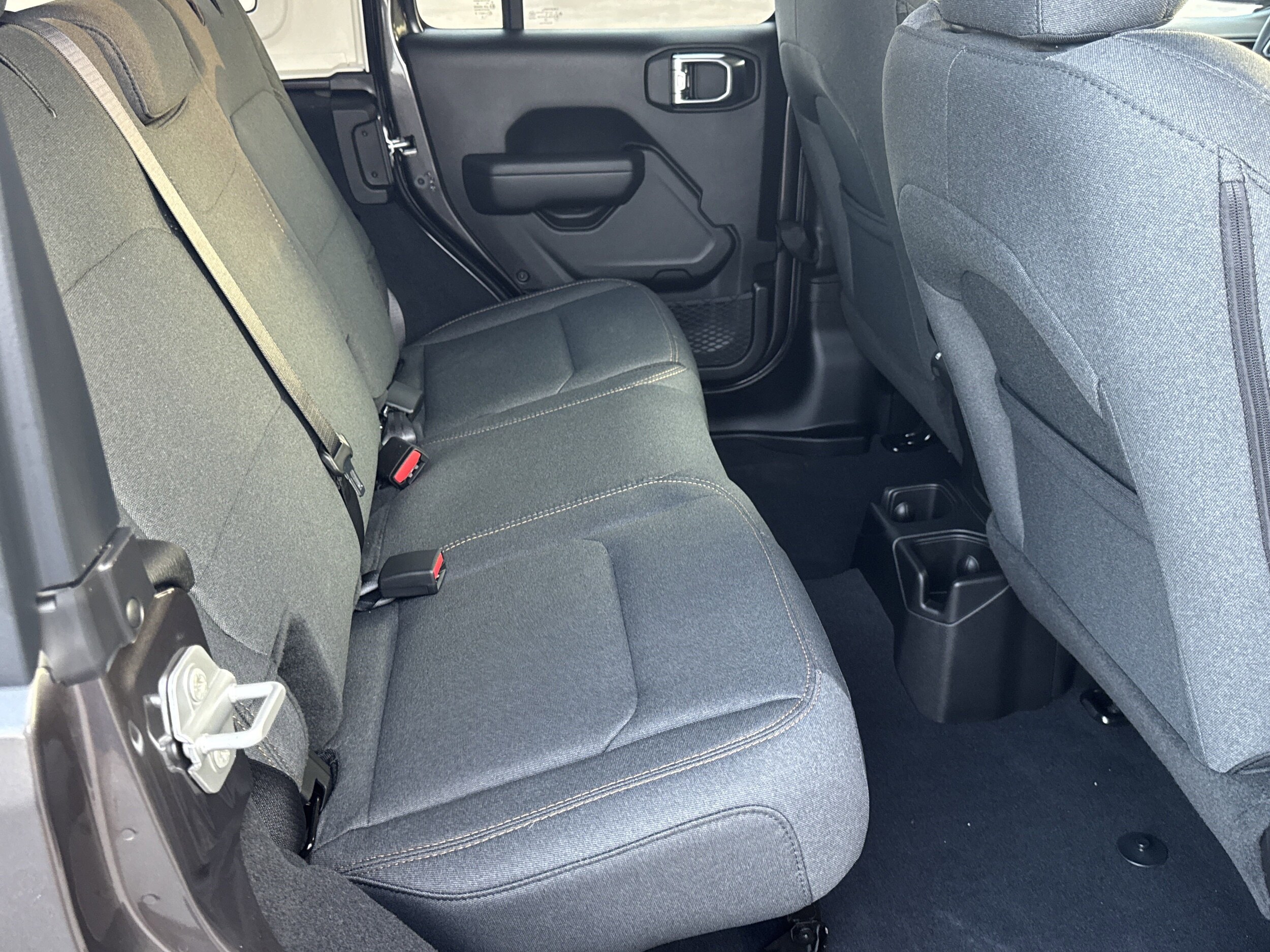 2025 Jeep Wrangler 4-Door Sport S - Photo 15