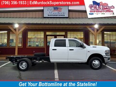 2026 Ram 3500 Chassis Cab TRADESMAN CREW   4X4 60' CA Pickup
