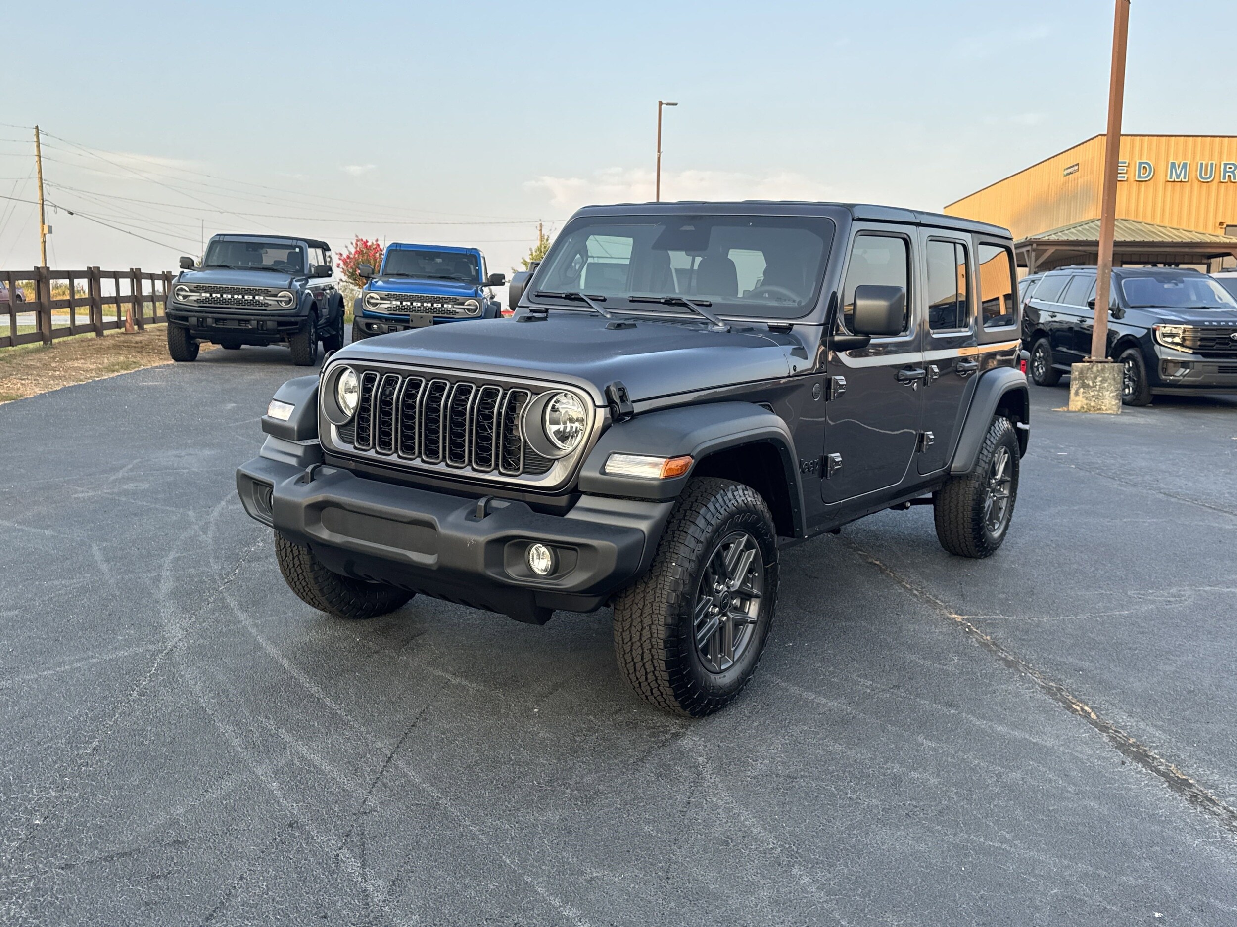 2025 Jeep Wrangler Sport S photo 2