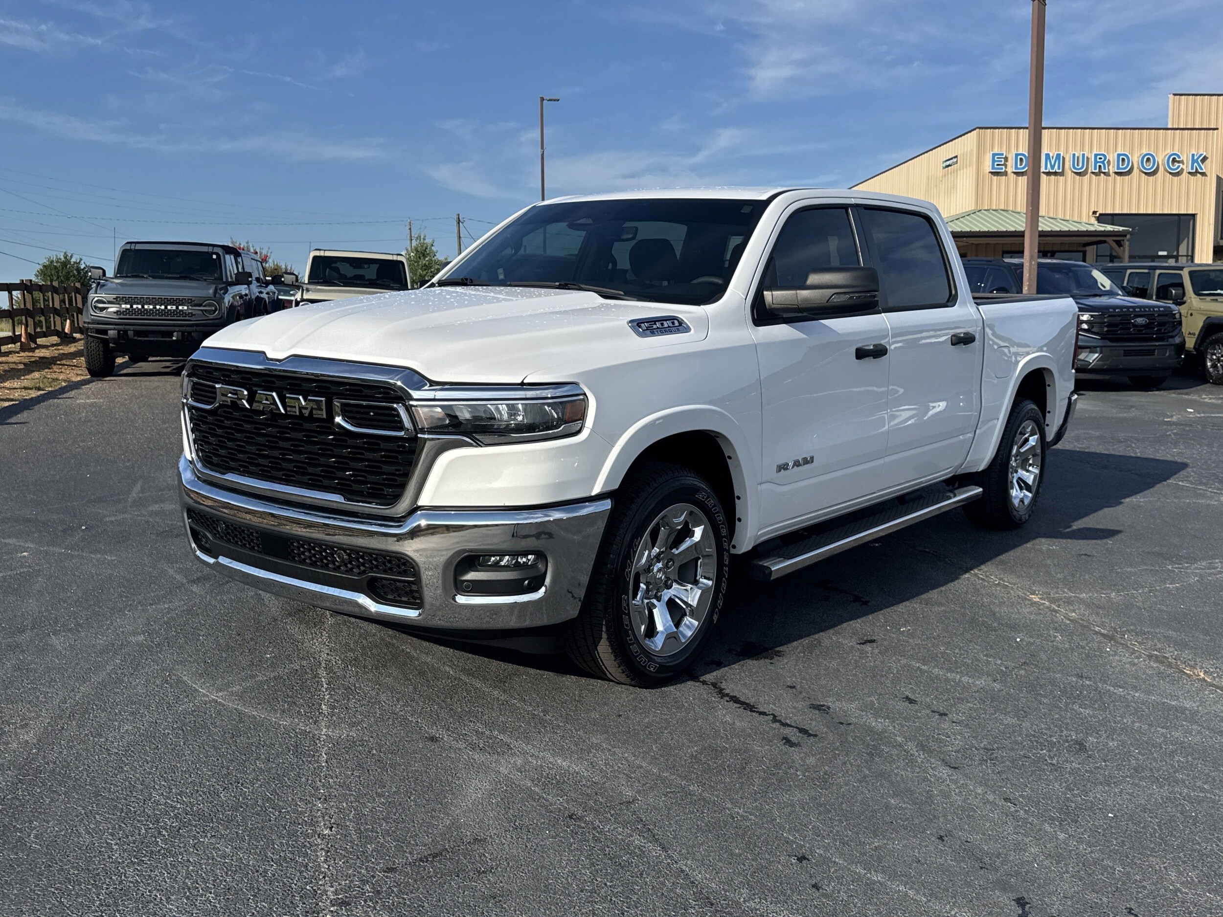 2025 Ram 1500 Big Horn photo 2