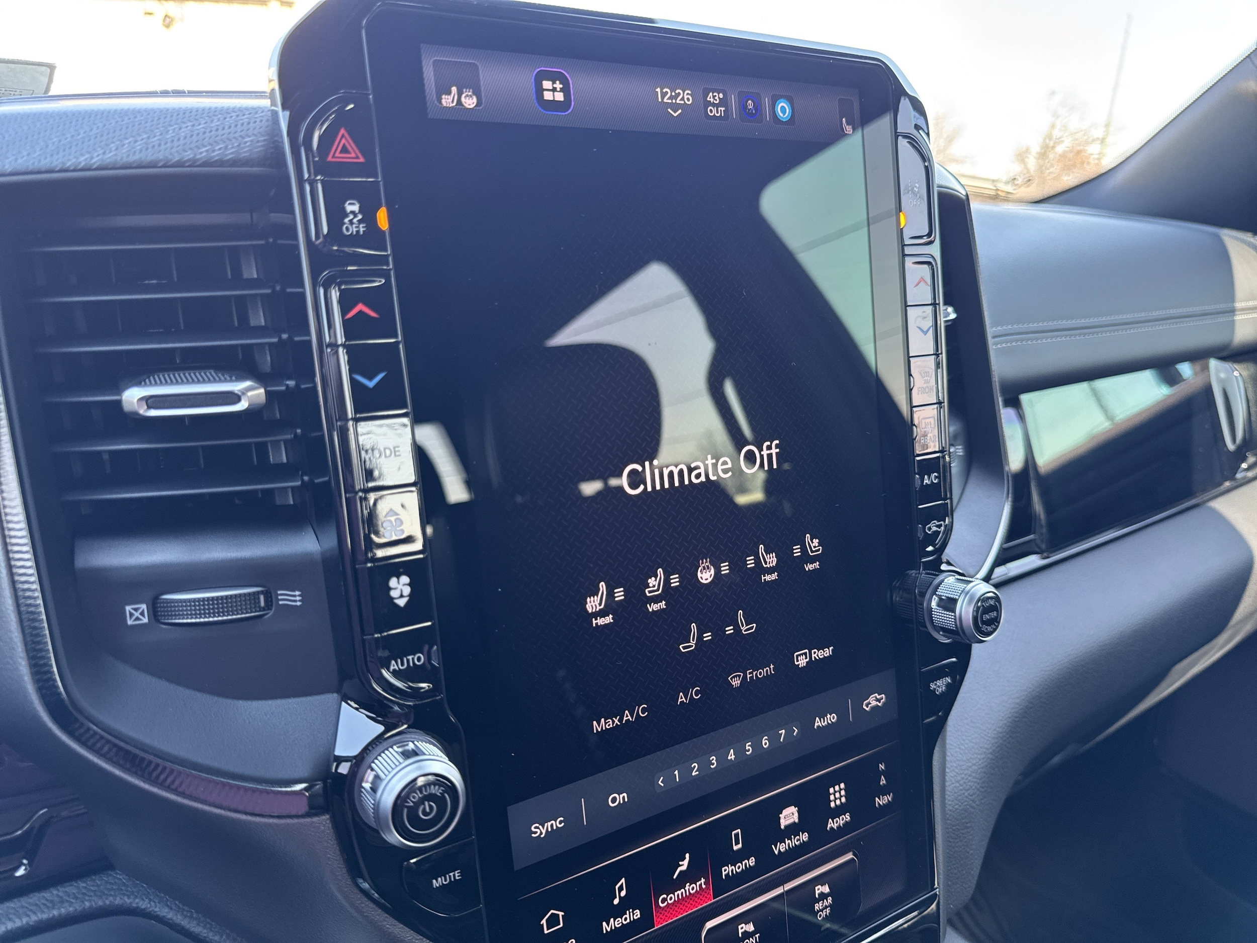 2026 RAM 1500 Rebel - Photo 24