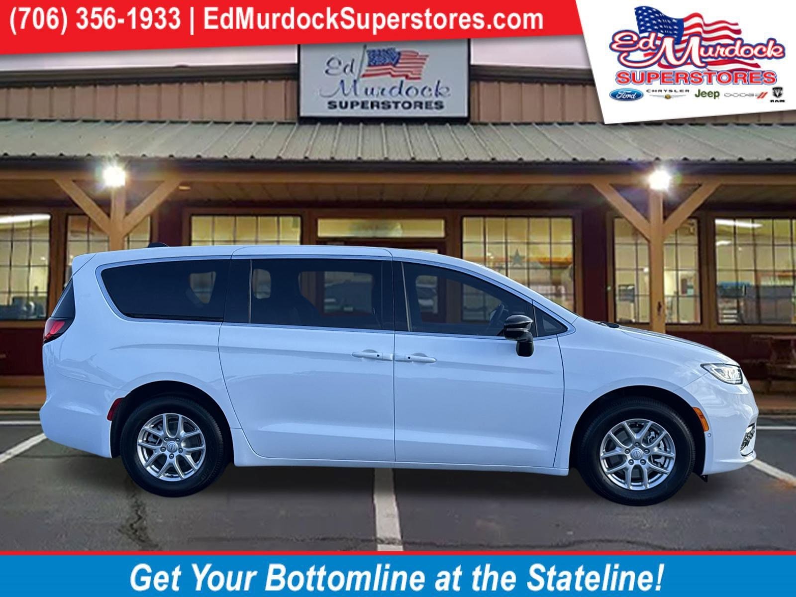 2026 Chrysler Pacifica Passenger Van 