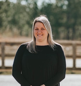 Staff member Stephanie Mitchell from ID_eebf0caf7135