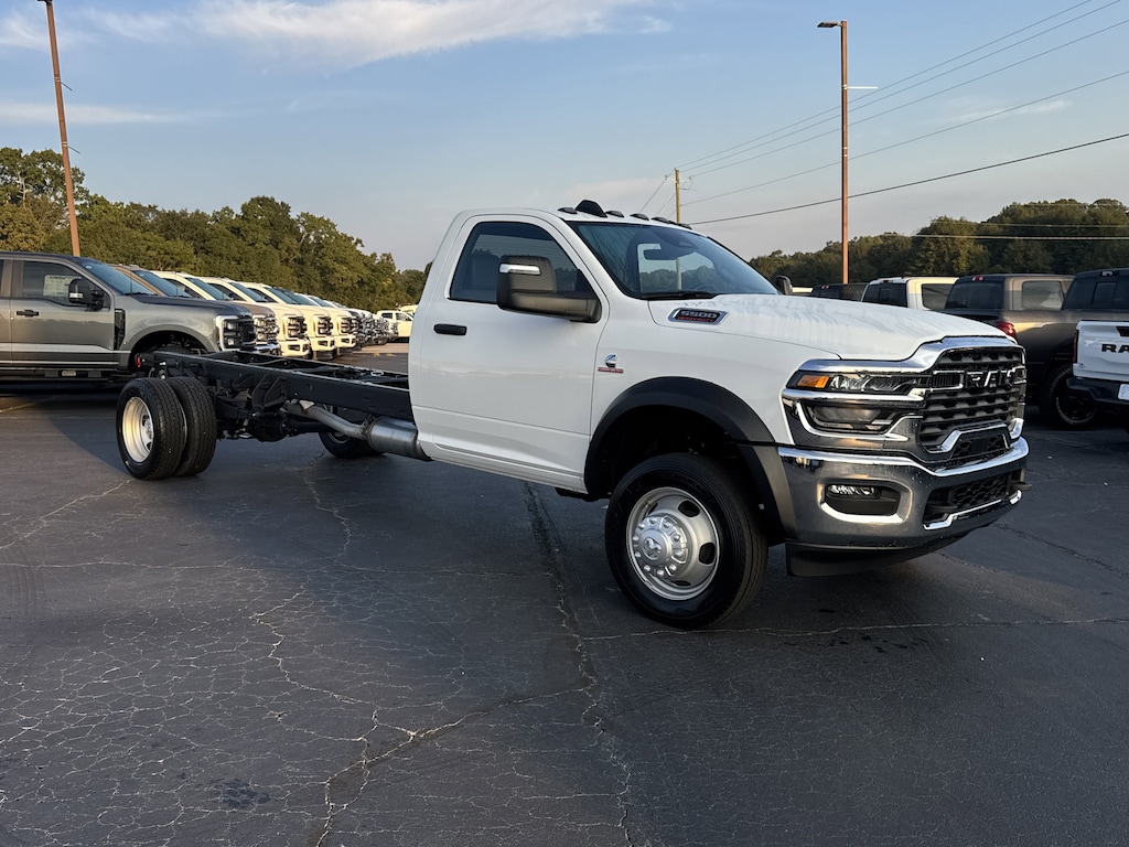 New 2025 Ram 5500 Chassis Cab 5500 TRADESMAN CHASSIS REGULAR CAB 4X4 120' CA Pickup