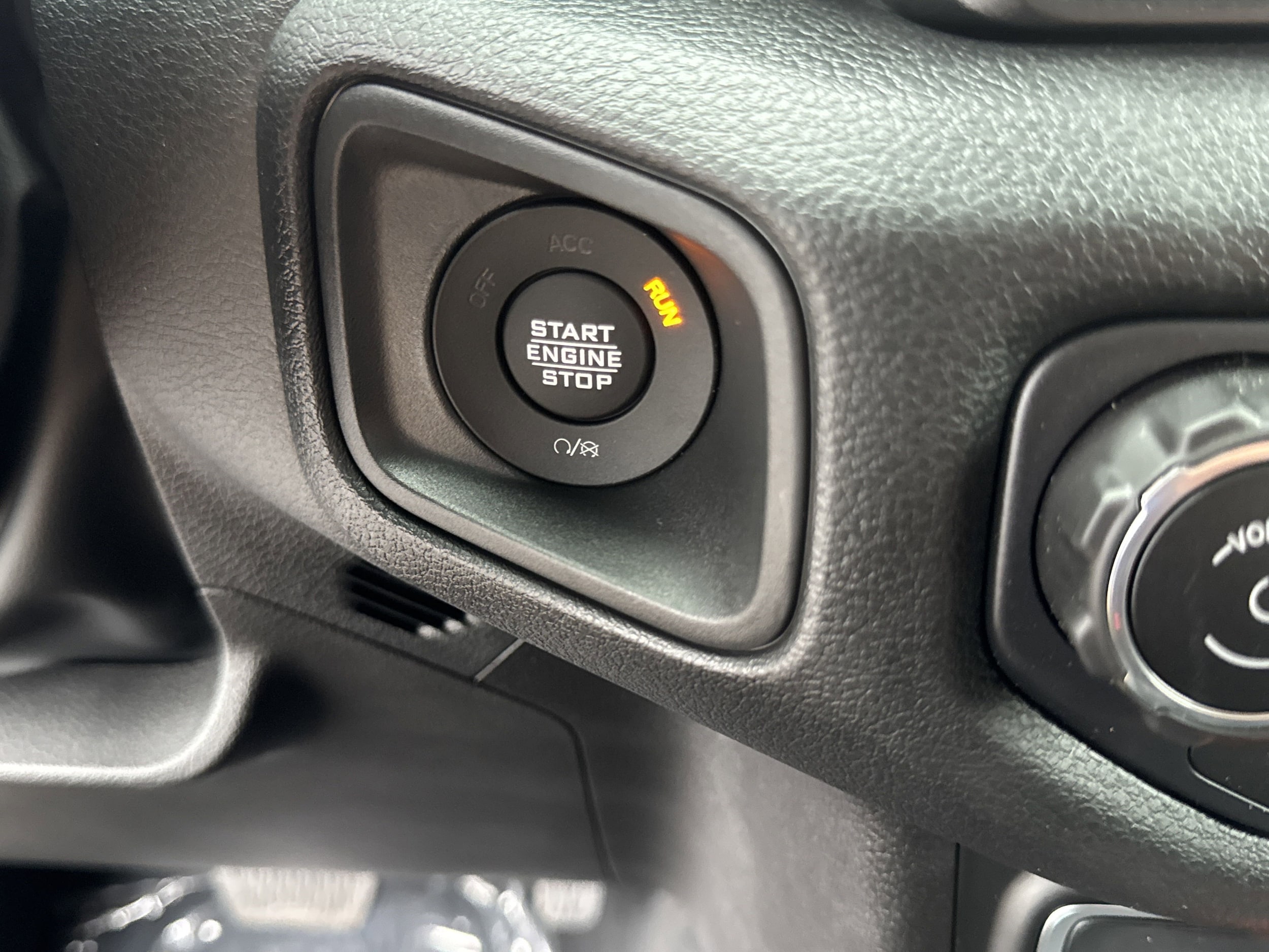 2025 Jeep Gladiator Sport S - Photo 27