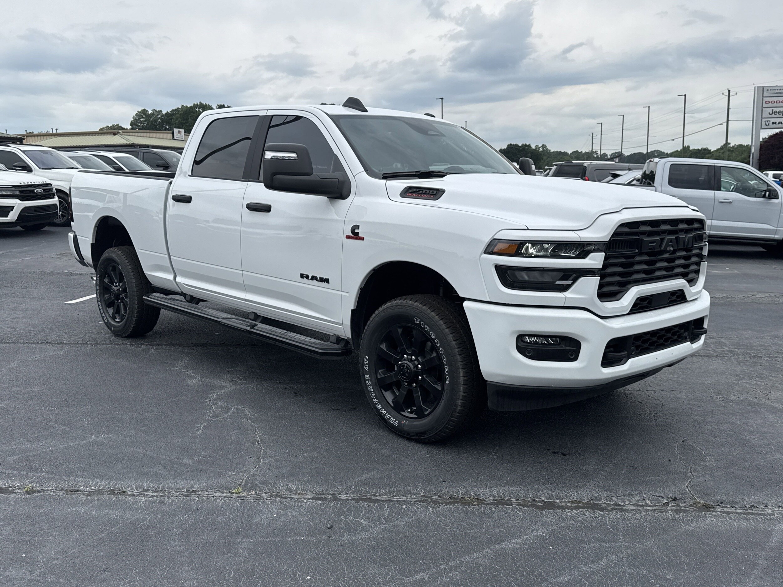 2025 Ram 2500 Big Horn photo 4