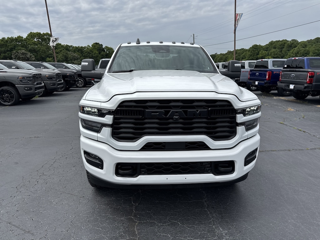 New 2026 Ram 2500 BIG HORN CREW CAB 4X4 6'4 BOX Pickup