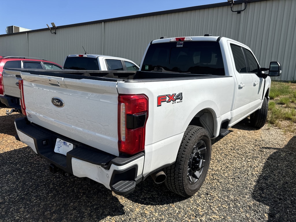 Used 2024 Ford Super Duty F-250 SRW LARIAT