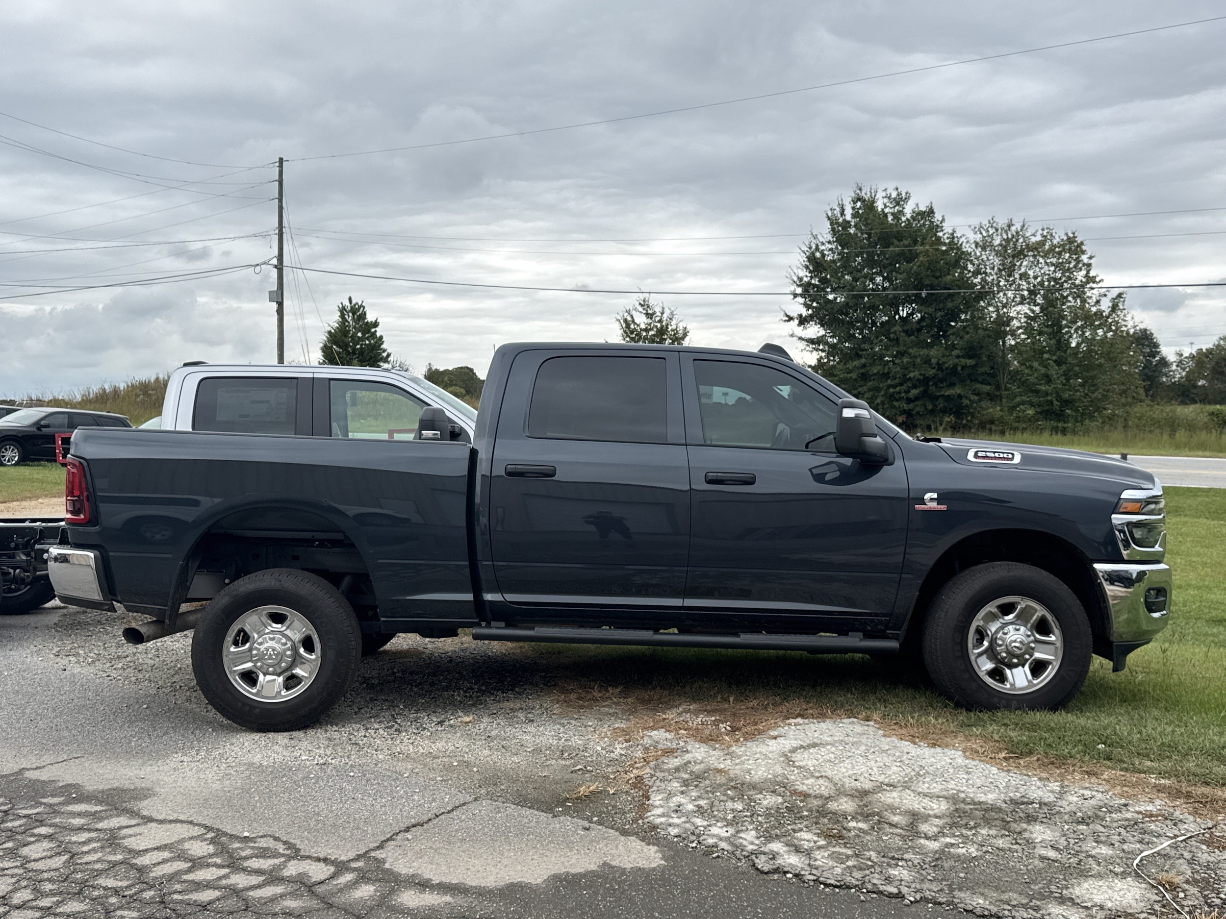 2026 Ram 2500 Tradesman 4x4 Crew Cab 64 Box 