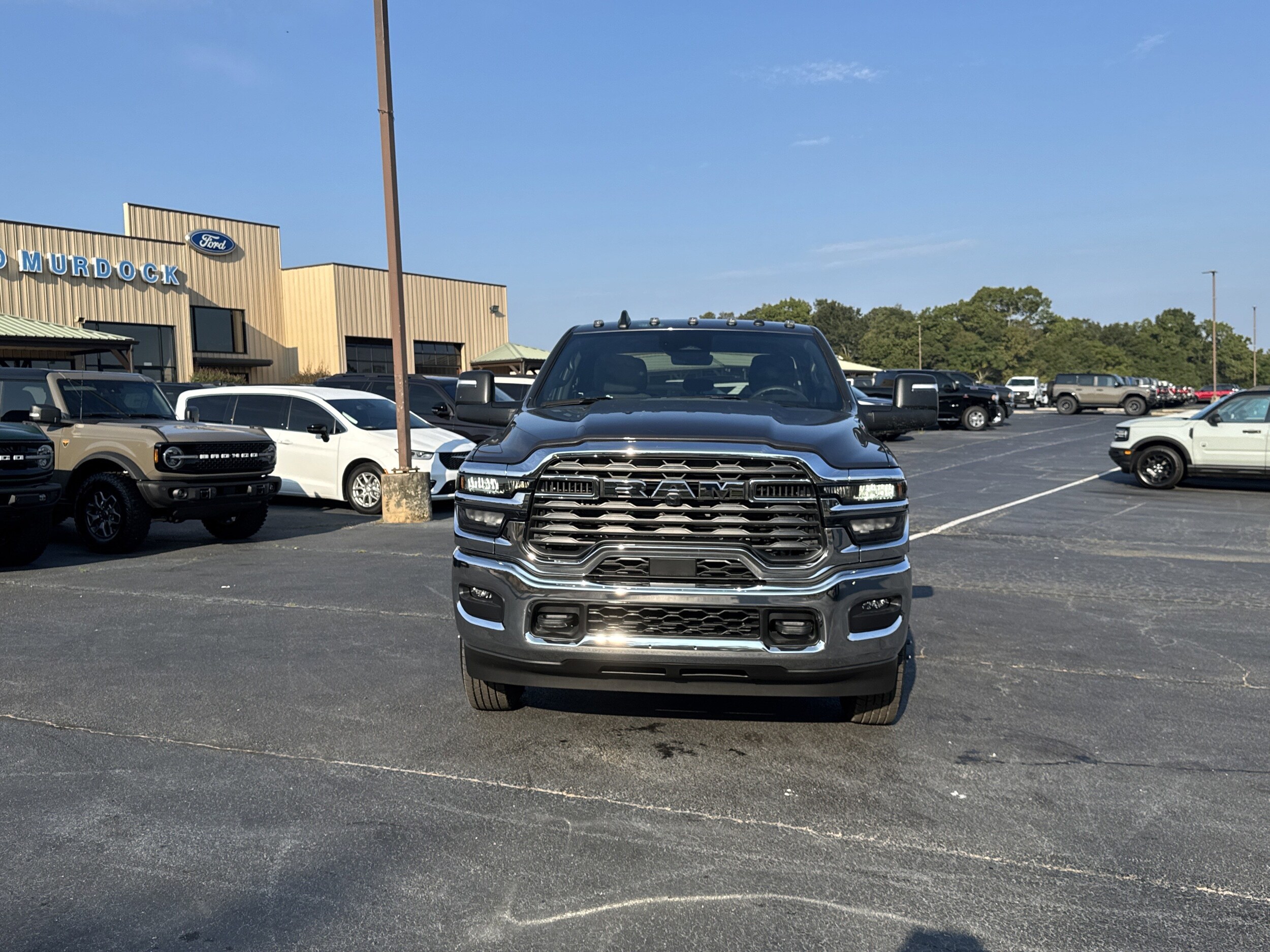 2026 Ram 3500 Tradesman photo 2