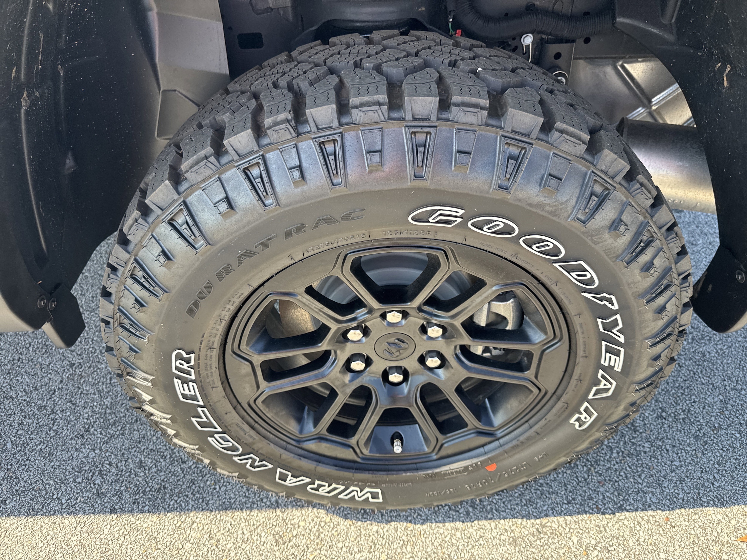2026 RAM 1500 Rebel - Photo 18